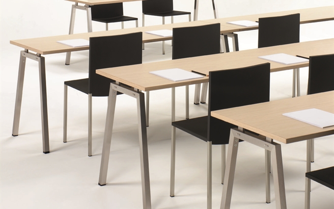 Tavoli pieghevoli per riunioni. tavoli per sala corsi, tavoli per ... Tavoli per la sala